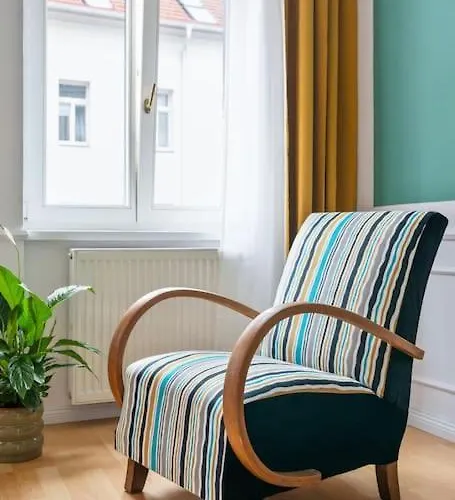 Apartment Anthrazit Oasis Near Center Shoppingstreet 3 Vienna